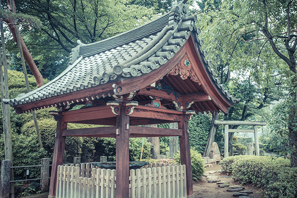 沈陽公墓來揭秘墳前廟后這樣的寶地風水好嗎？