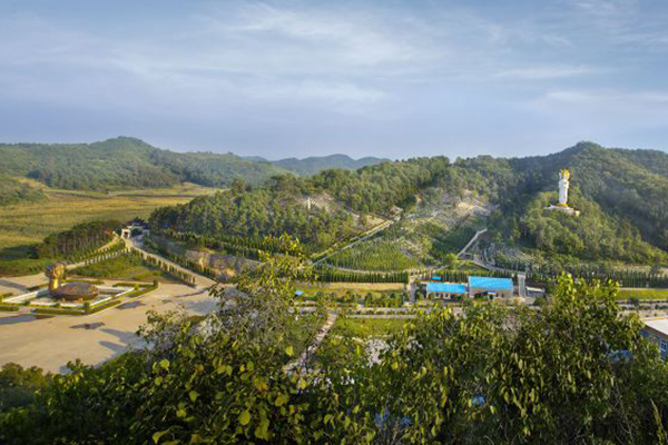 遼寧大河貝生態(tài)息園淺談沈陽公墓象征著什么？