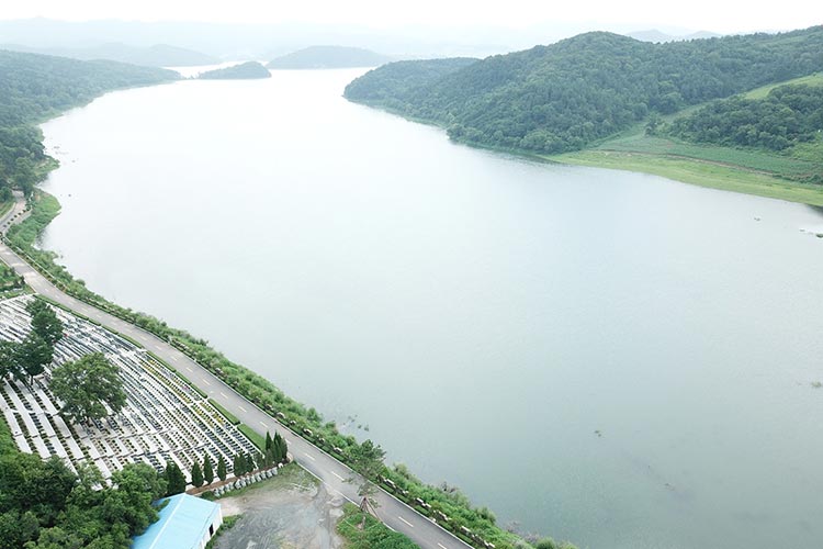 鐵嶺公墓大河貝自然景觀